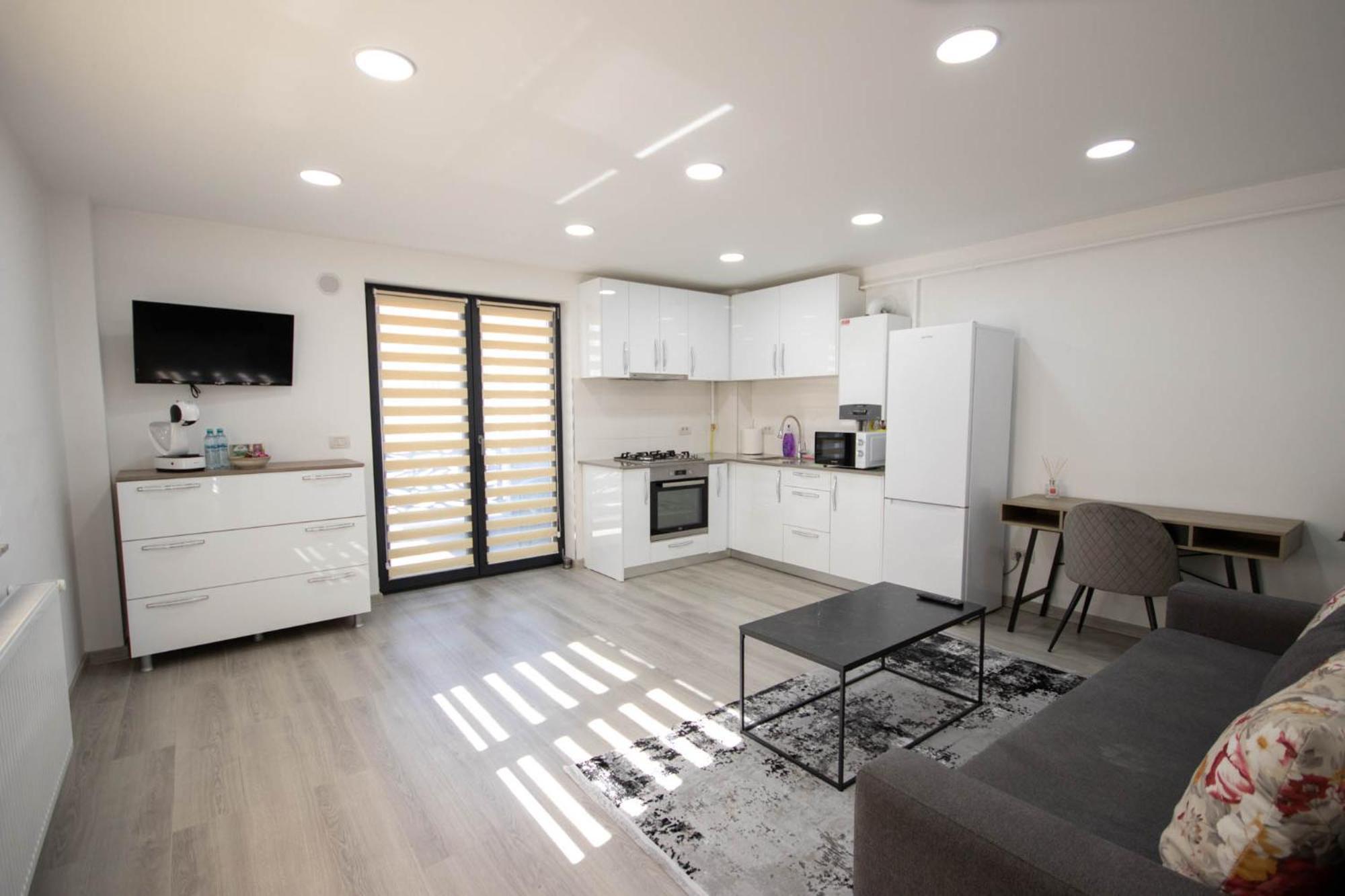 Astar Apartments - Executive Rădăuţi Eksteriør billede